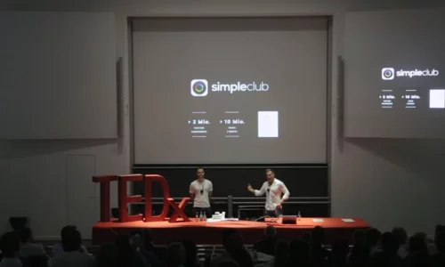 The future of learning | Alexander Giesecke & Nico Schork | TEDxUniMannheim